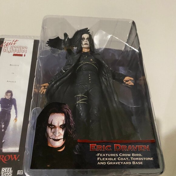 NECA Cult Classics Series 1 The Crow Eric Draven Figure New Sealed - Picture 7 of 11